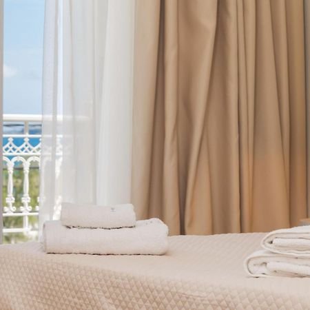 Mare Nostrum Seafront Apartment, By Zantewize Esterno foto