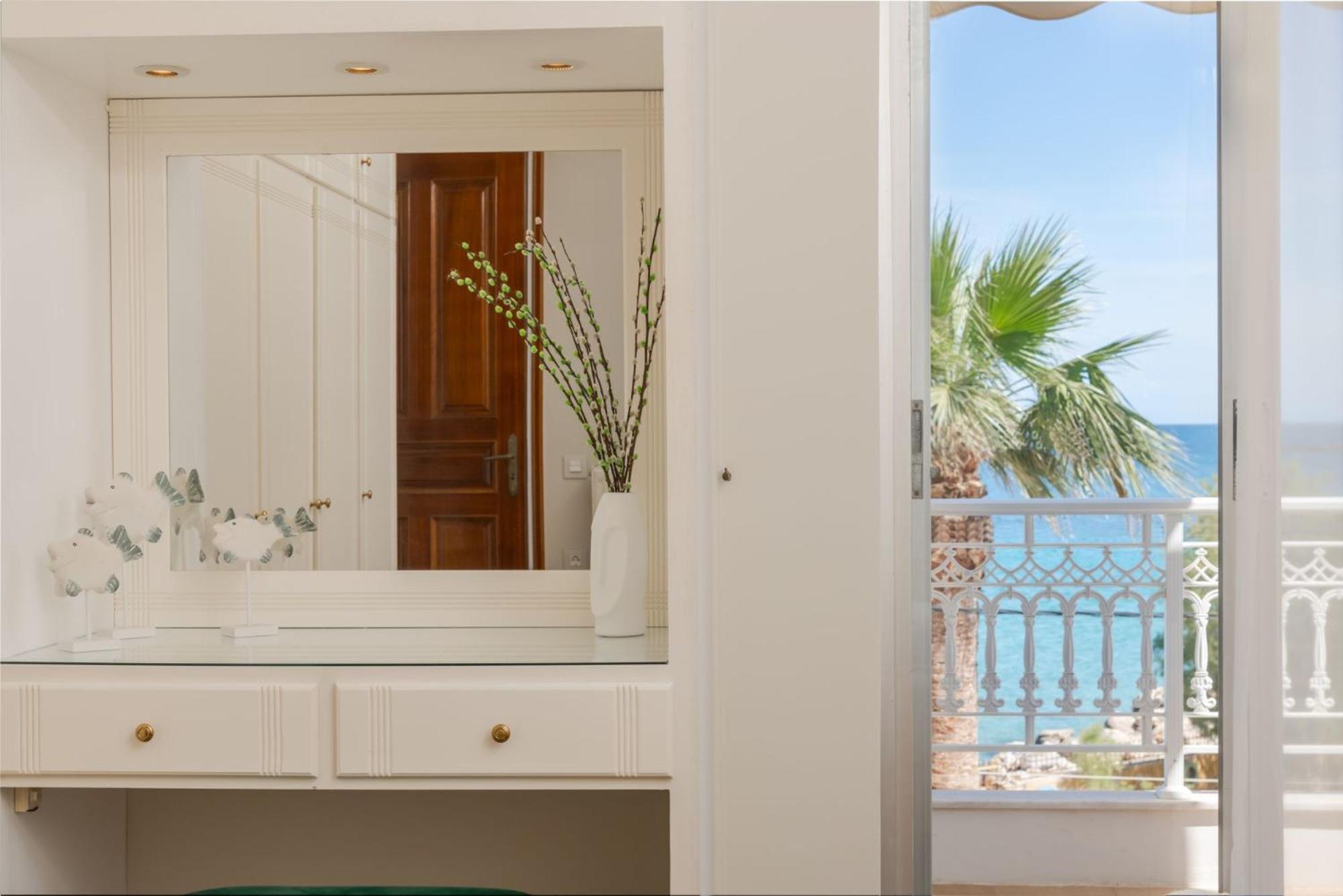 Mare Nostrum Seafront Apartment, By Zantewize Esterno foto